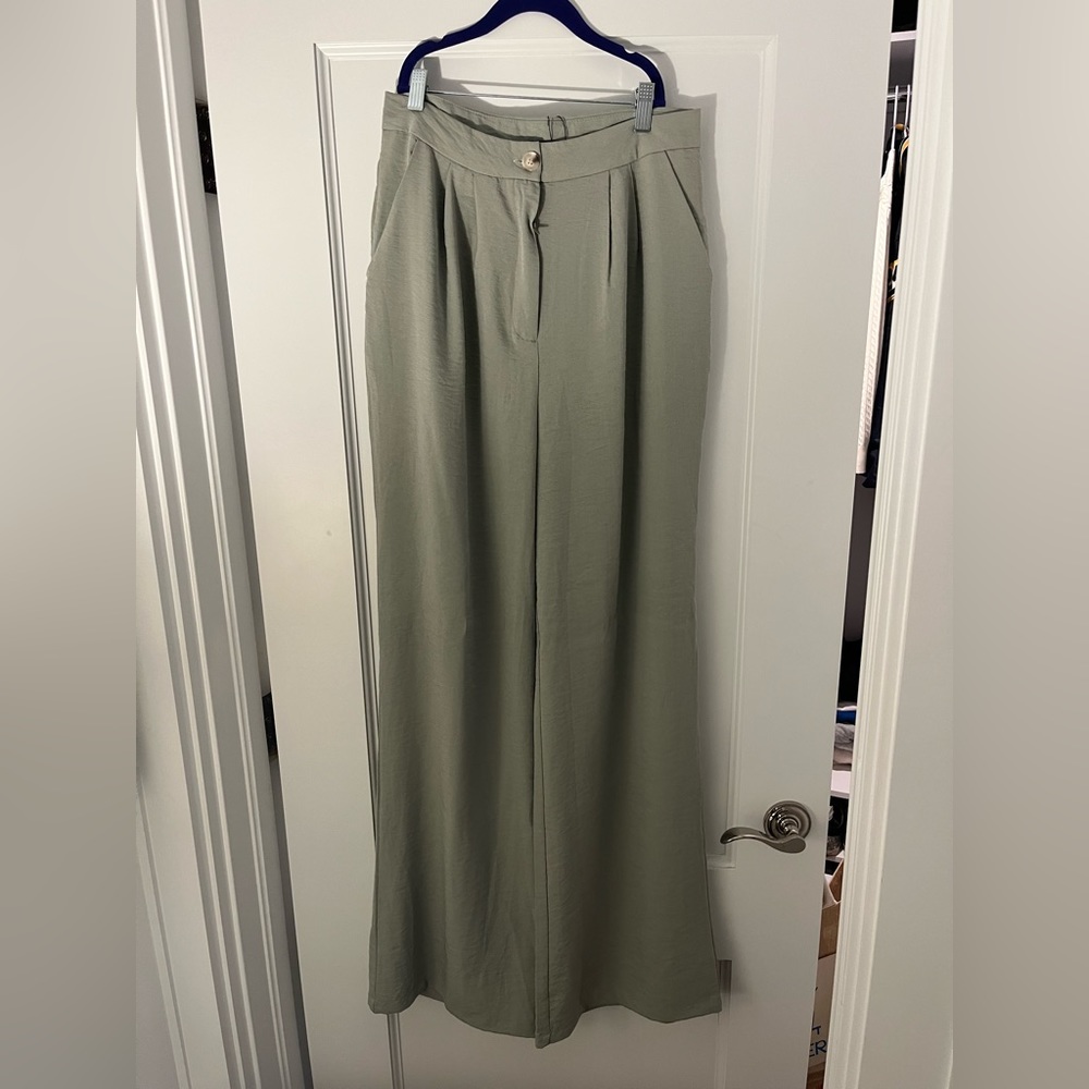 Green Wide Leg Flowy Pants
